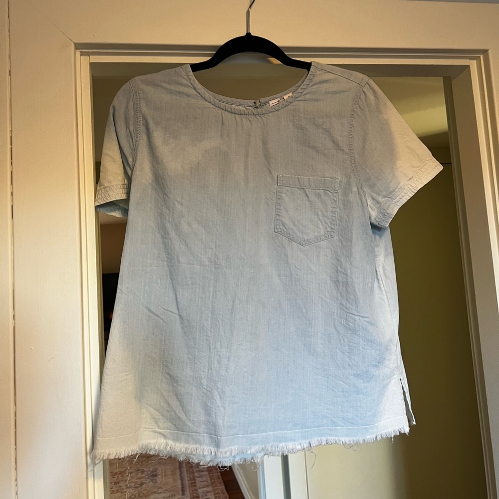 Melrose and Market Denim Short Sleeve Top